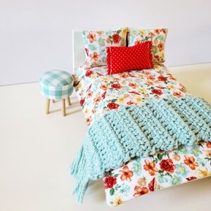 Miniature Dollhouse Handmade 1:12 Scale Bedspread Cottagecore Set Blue Red